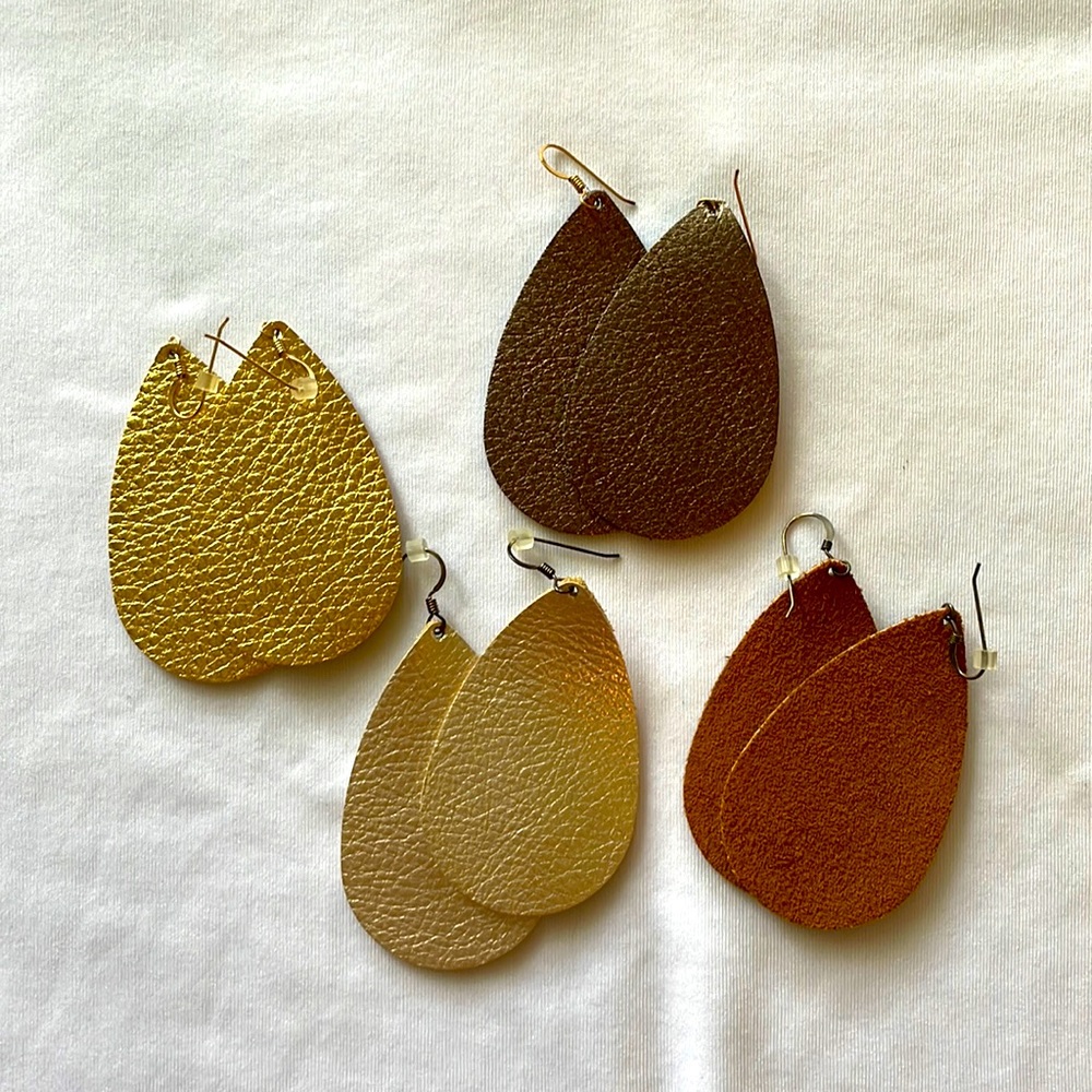 Nickel & Suede earring set